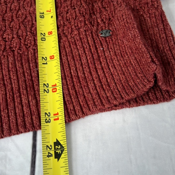 American Eagle Outfitters V-Neck Rust Knit Sweater - SZ: XS - Picture 4 of 7